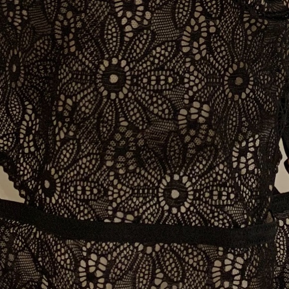 Victoria’s Secret lace halter backless hip corset - Picture 3 of 5